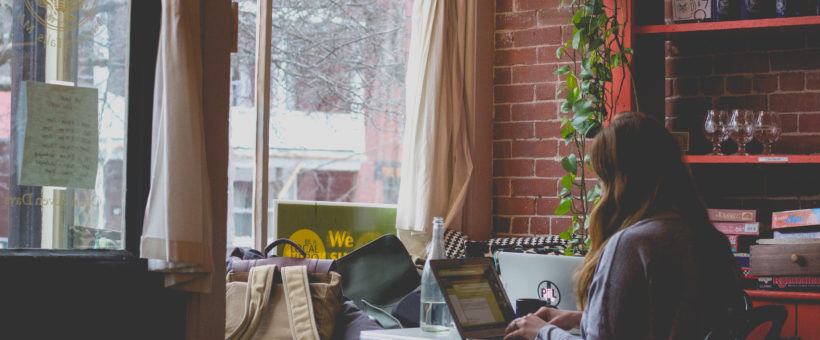 O que é e como funciona o blended learning?
