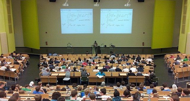melhores faculdades de administração